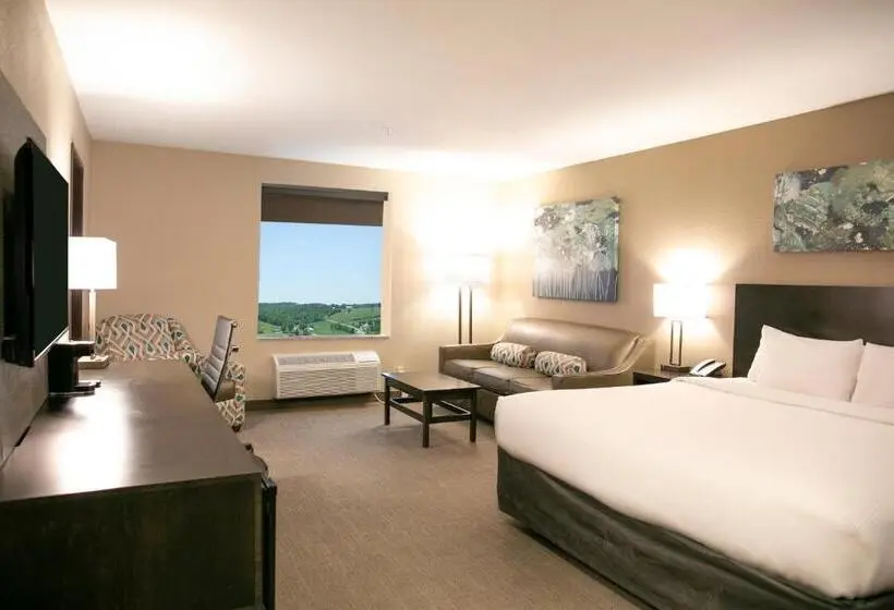 キングサイズベッドのスイートルーム, Berlin Encore Hotel & Suites