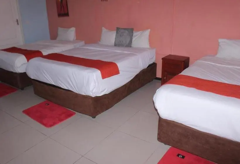 اتاق خانوادگی, Global Guest House