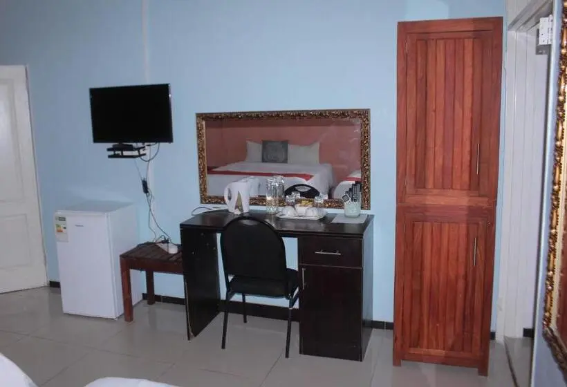 اتاق خانوادگی, Global Guest House