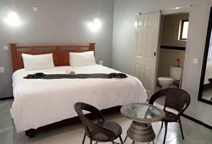 디럭스 스위트, Global Guest House