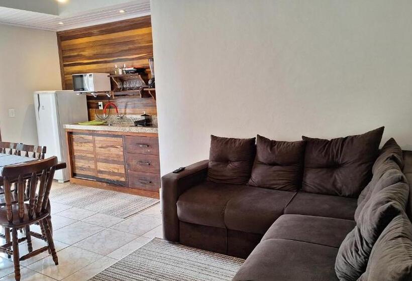 带1个卧室的高级公寓, Navega Hostel