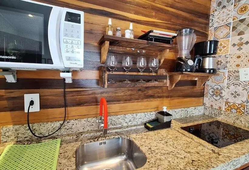 １ベッドルームのデラックスアパートメント, Navega Hostel
