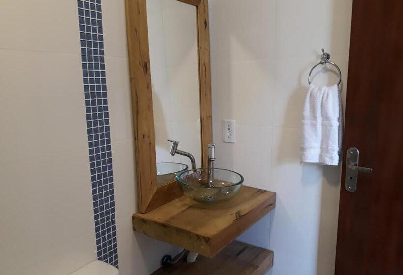 수피리어 트리플 룸, Navega Hostel