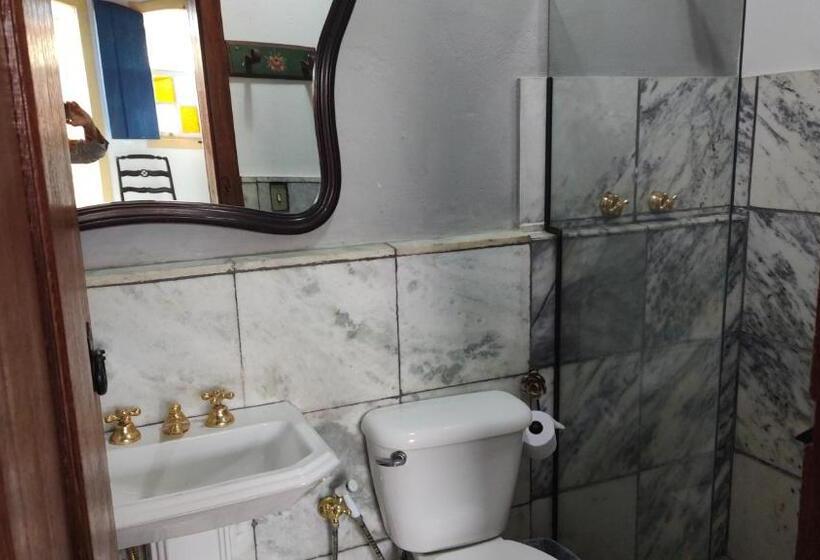 套房, Antiquário & Pousada Da Matriz