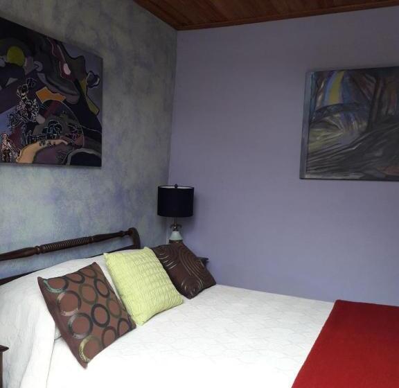 套房, Antiquário & Pousada Da Matriz