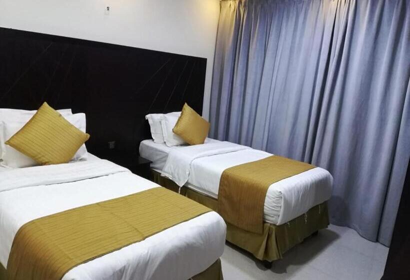 آپارتمان دلوکس 3 خوابه, Ramis Furnished Units