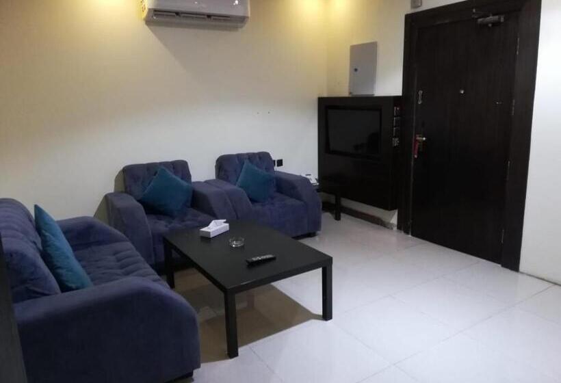 آپارتمان لوکس 2 خوابه, Ramis Furnished Units