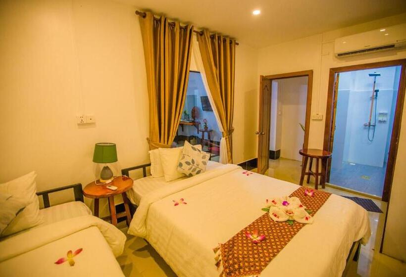 패밀리 스위트, Moloppor Villa