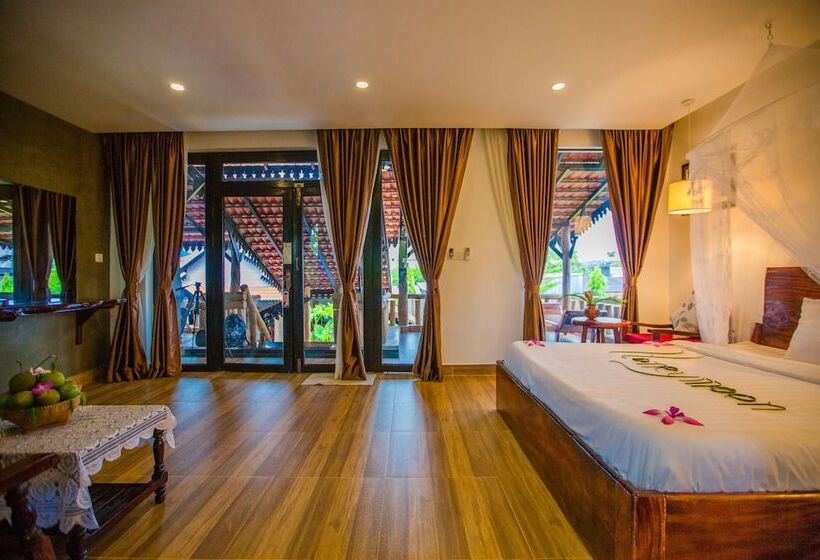 풀장 전망 디럭스 룸, Moloppor Villa