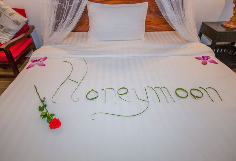 풀장 전망 디럭스 룸, Moloppor Villa