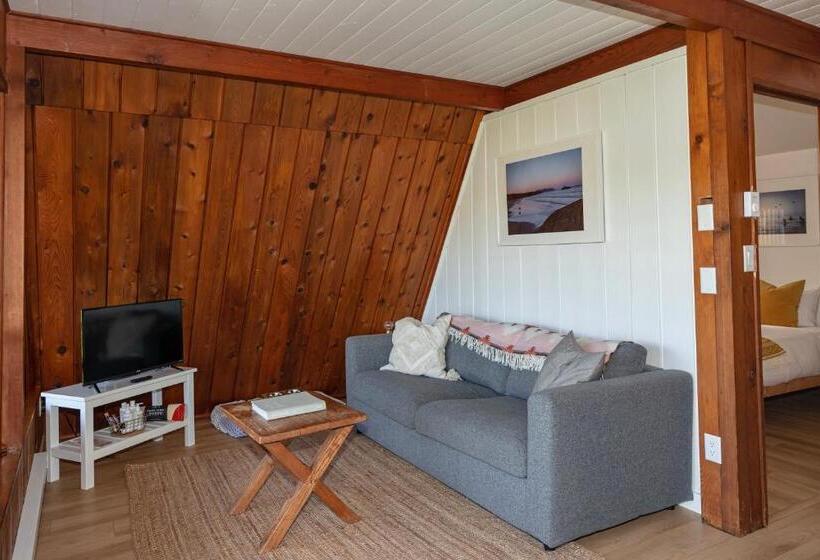 오두막, The Shoreline Tofino