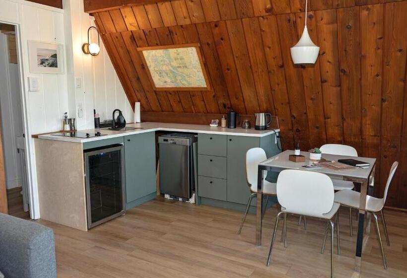 오두막, The Shoreline Tofino