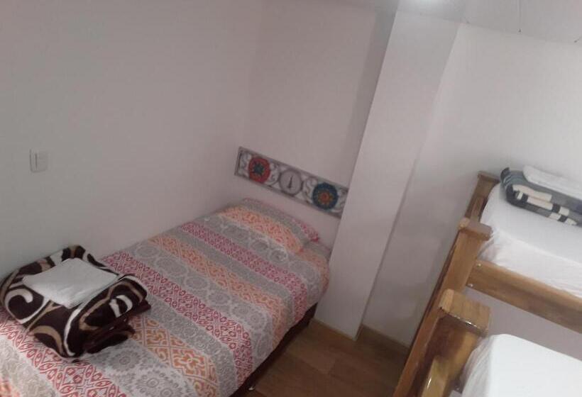 Geteiltes Mehrbettzimmer, Elizabetha Hostal