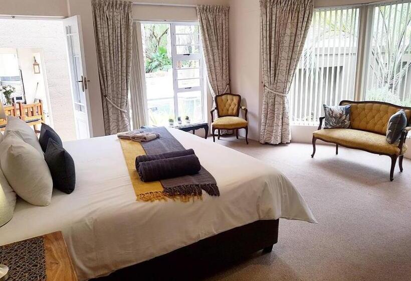 اتاق استاندارد, Oudtshoorn Guest House