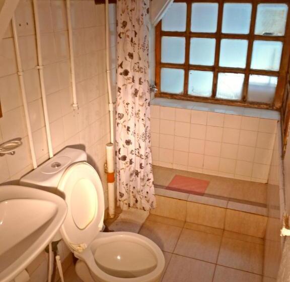 Standaard Studio, Sacromonte Apart