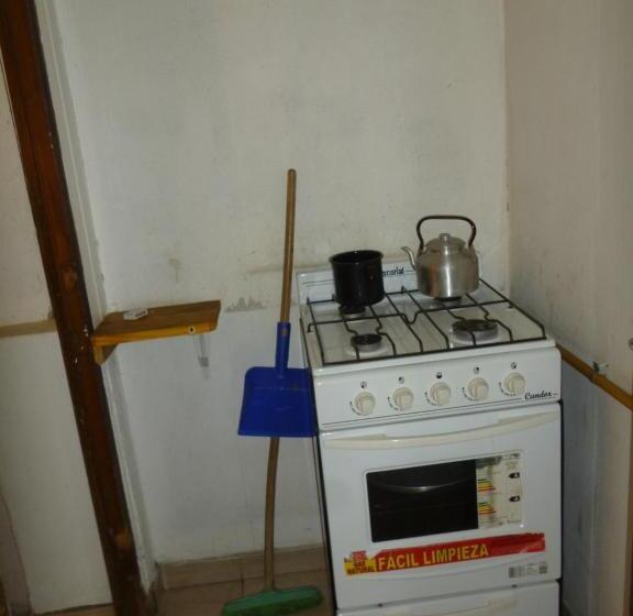 Standaard Studio, Sacromonte Apart