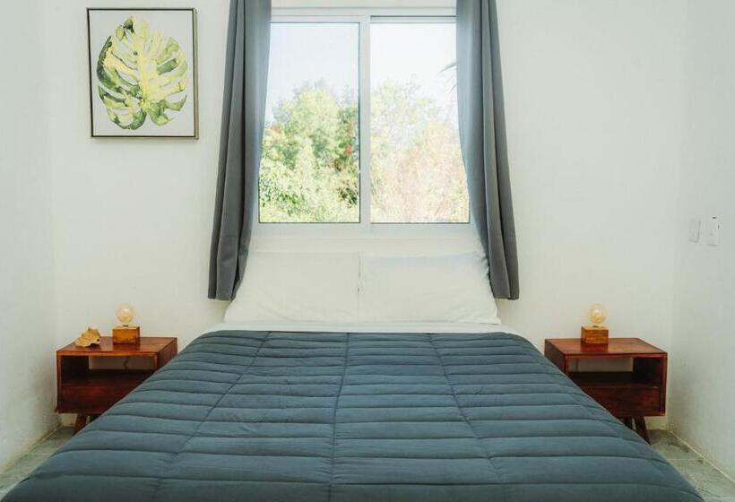 Camera Standard, Che Holbox Hostel & Bar Adults Only