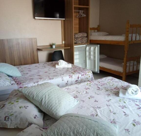 اتاق خانوادگی, Pousada Rota Das Praias