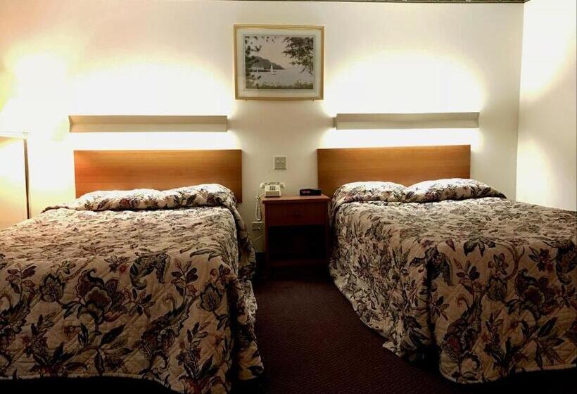 غرفة قياسية, Adirondack Efficiencies