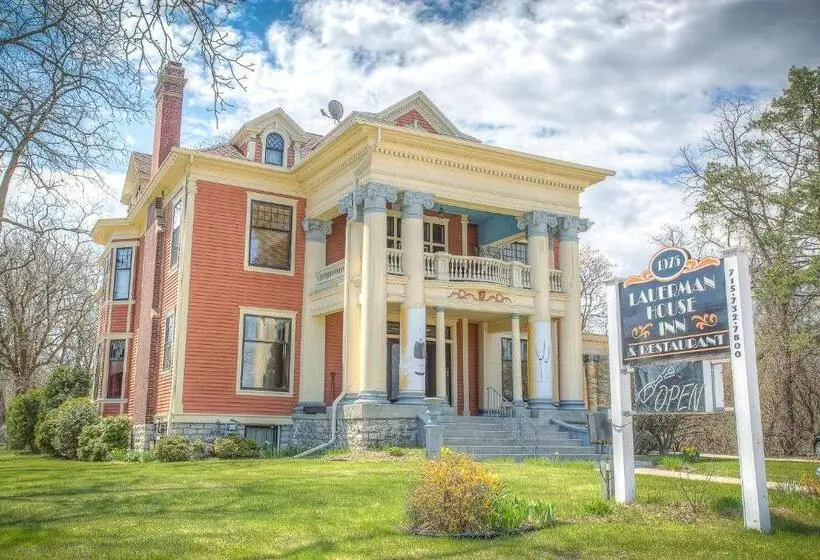 キングサイズベッドのスタンダードルーム, Lauerman House Inn Bed & Breakfast