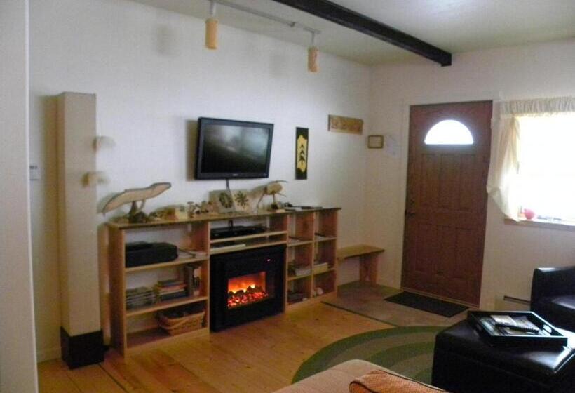 디럭스 스튜디오, Alaska Chalet Bed & Breakfast