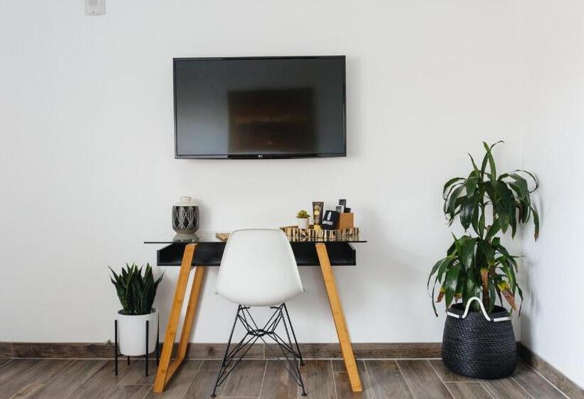 غرفة ديلوكس, Surfhouse