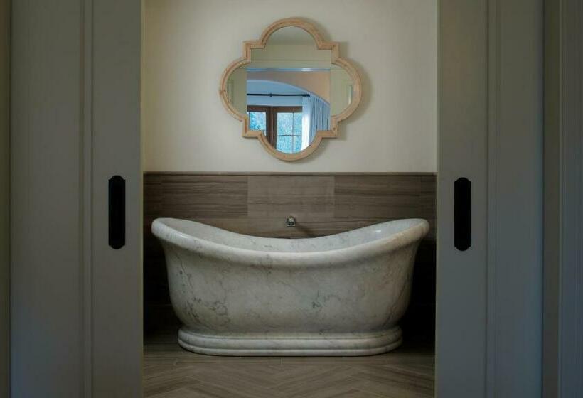 디럭스 룸 킹사이즈 침대, Posthotel Leavenworth   Adults Exclusive