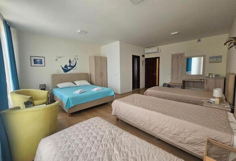 استودیوی لوکس, Apartments Lotus