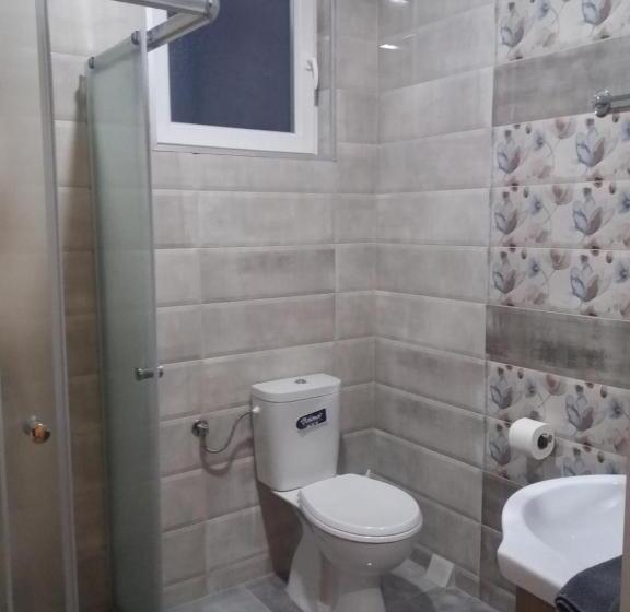 استودیوی استاندارد, Apartments Lotus