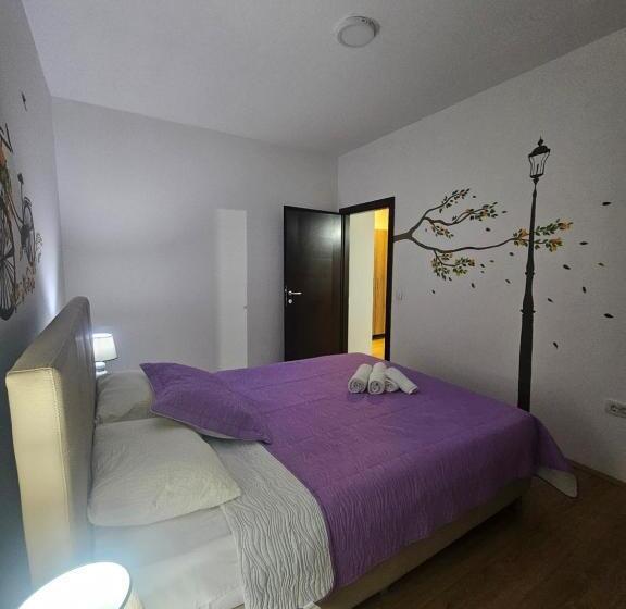 آپارتمان 1 خوابه با بالکن, Apartments Lotus