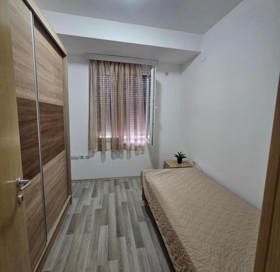 آپارتمان 1 خوابه با تراس, Apartments Lotus