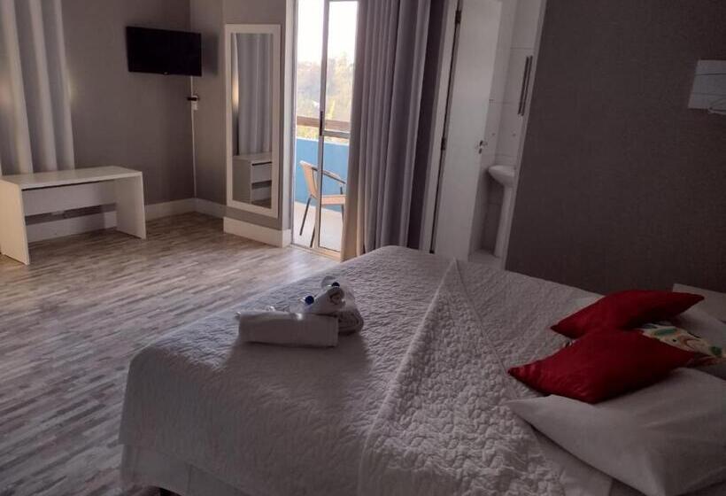 Delüks Oda, Pousada Top Mairiporã