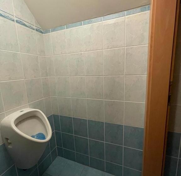 침실 3개 주택, Rezidence Vogelsang