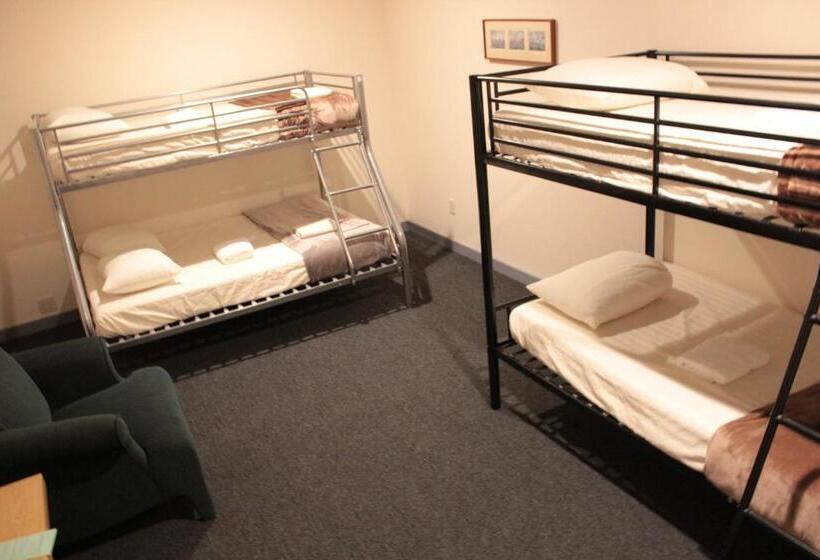 غرفة قياسية رباعية, San Juan Island Hostel