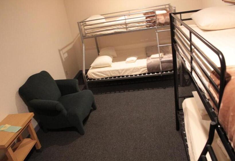 غرفة قياسية رباعية, San Juan Island Hostel