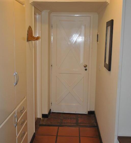 标准间, Carilo Quimey