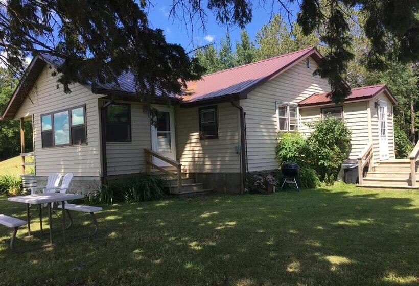 منزل غرفتين نوم, Dunrovin Resort