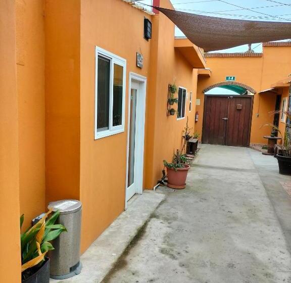 舒适三人间, Casa Edka