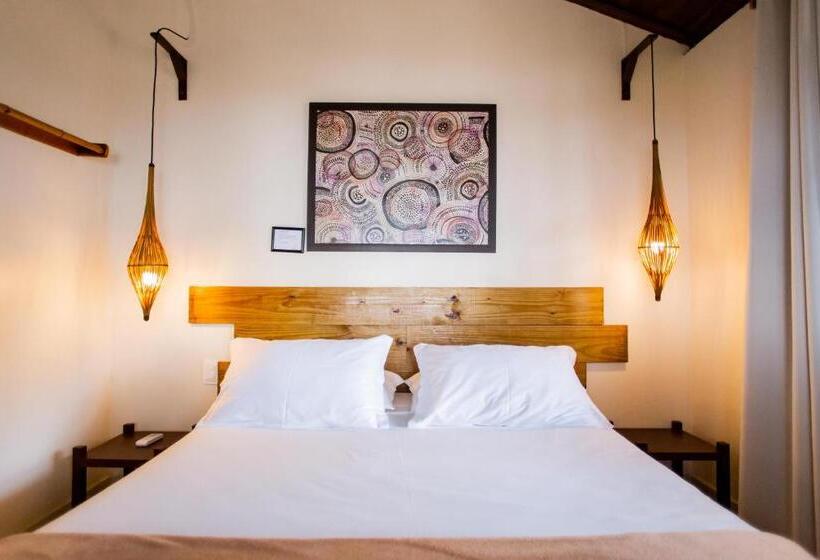 اتاق لوکس با چشمانداز دریا, Rumah Pousada