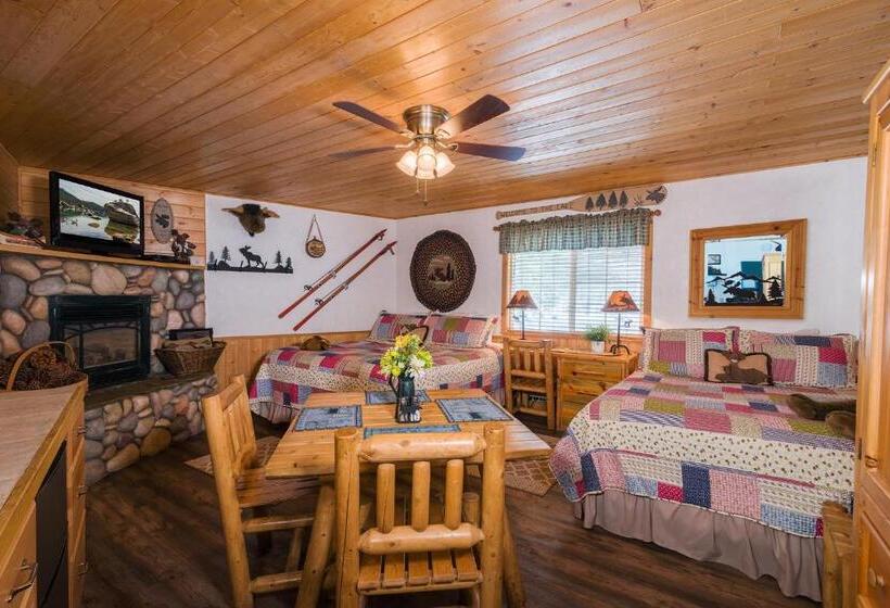 패밀리 룸, Fireside Lodge