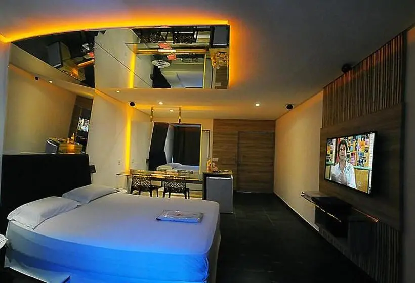 スーペリアールーム, Eros Hotel Cdu