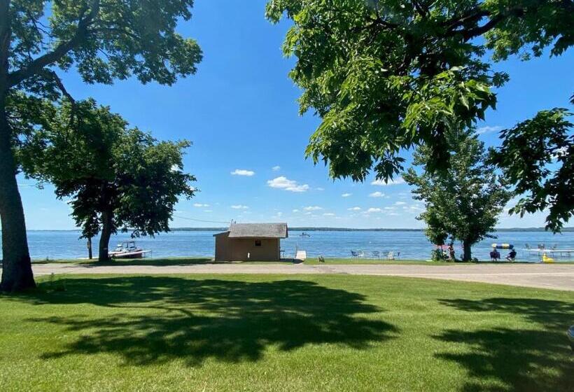 스탠다드 룸, Peters Sunset Beach Resort And Golf