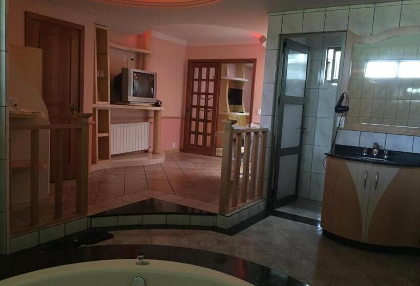 Люкс с гидромассажем, Motel Monza