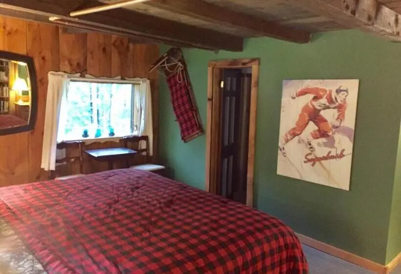キングサイズベッドのスタンダードルーム, Grunberg Haus Inn & Cabins