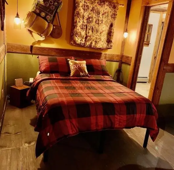 キングサイズベッドのデラックススイート, Grunberg Haus Inn & Cabins