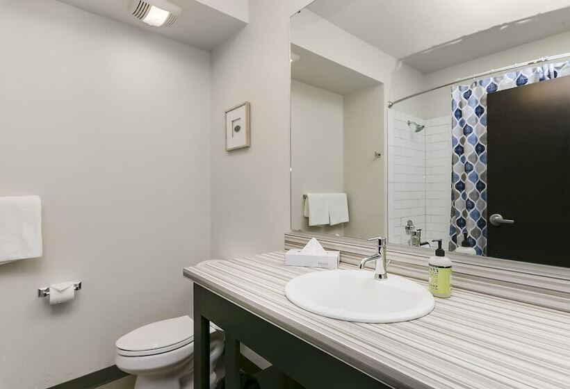 جناح سرير كينج, Silver Creek