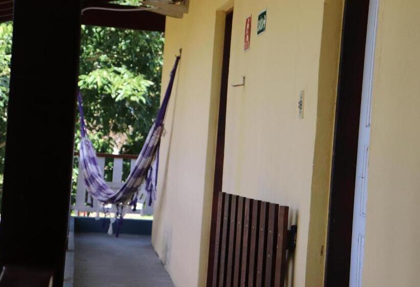 סוויטה עם מרפסת, Camping Pousada Ilha Do Mel   Frente Ao Mar