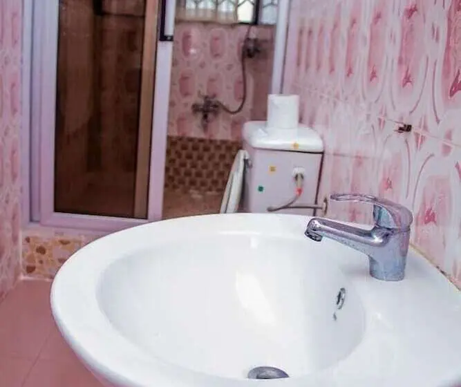 デラックスルーム, Elizz Guest House