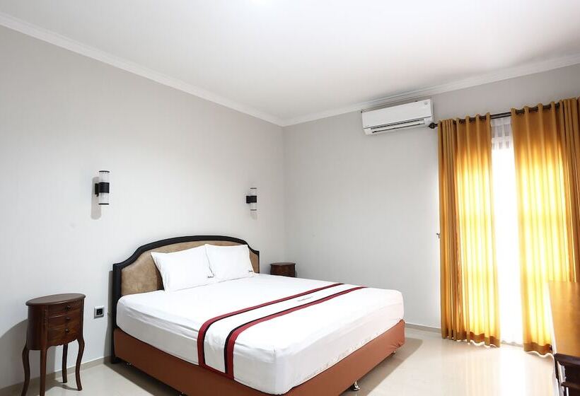 Номер Economy, Reddoorz Plus Near Adisucipto Airport 2