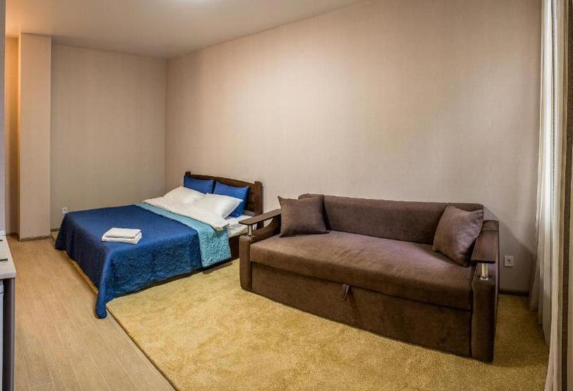 استودیوی لوکس, Apart Hotel Smart Studio